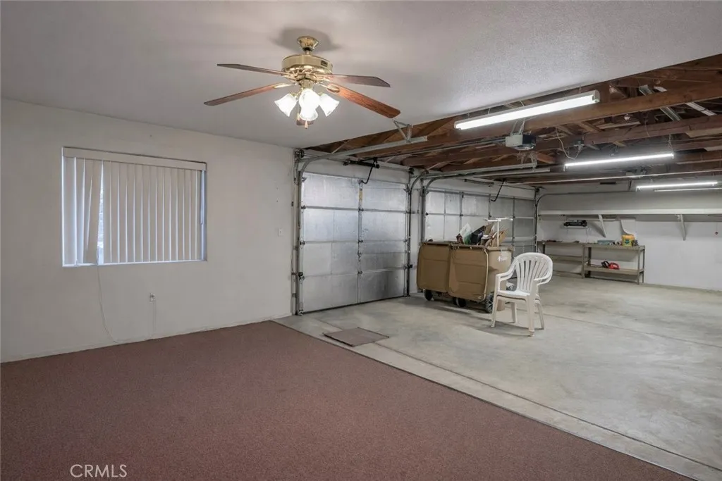7914 Victor Avenue, Hesperia, CA 92345