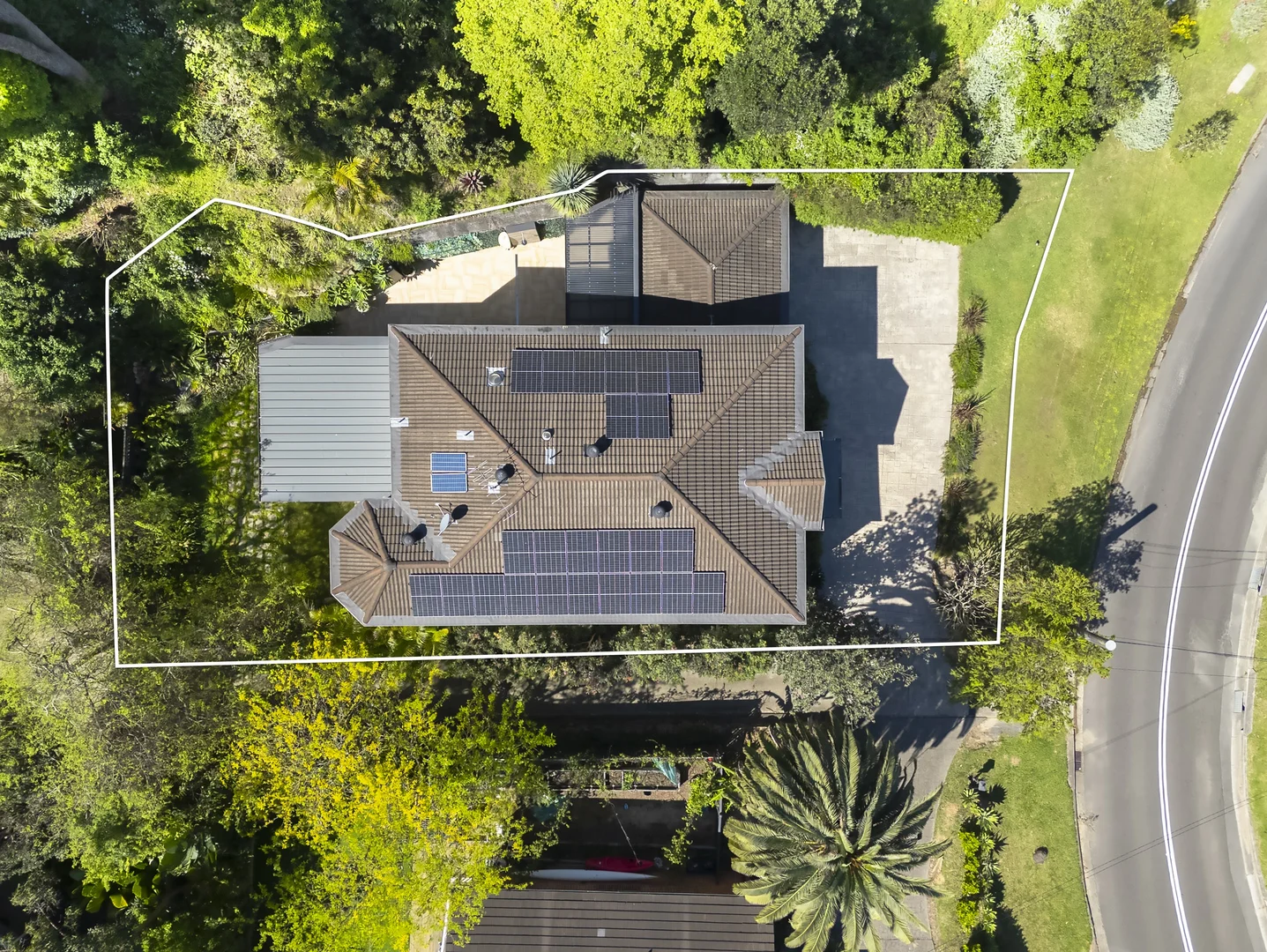 Additional image 16 of 126 Irrubel Road, Newport NSW 2106