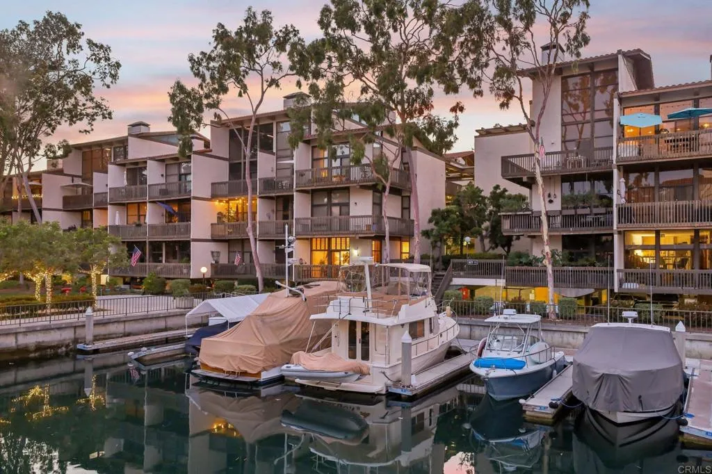 Additional image 127 of 7126 Marina Pacifica Drive N, Long Beach, CA 90803