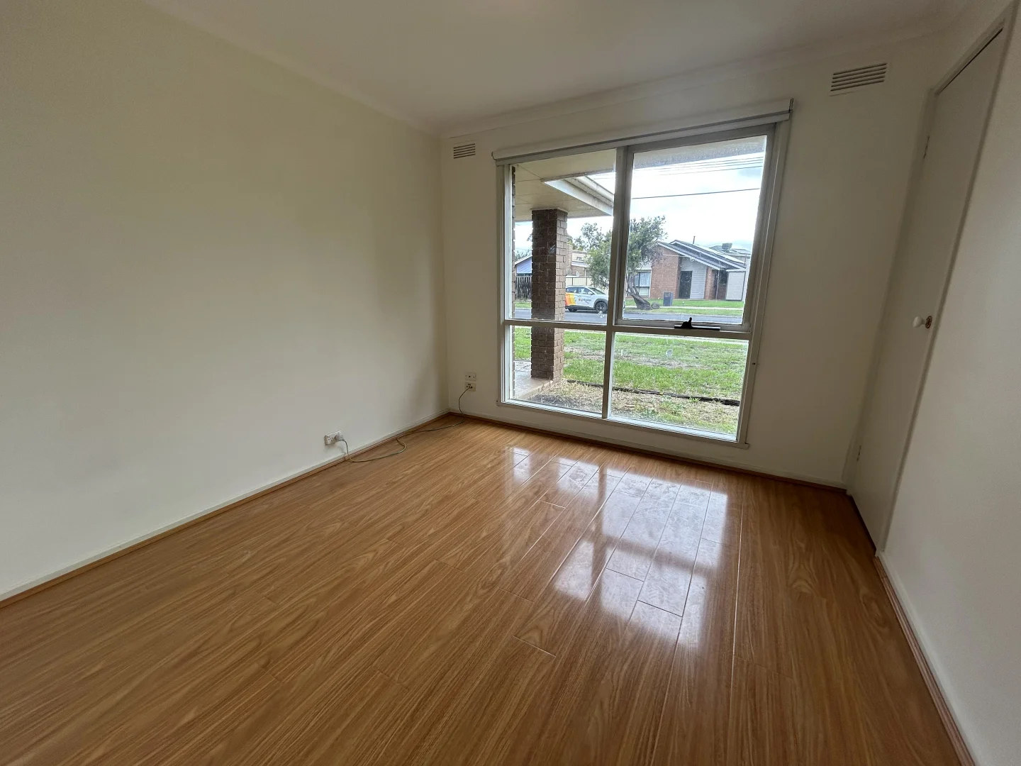Additional image 6 of 33 Daphne Crescent, Werribee VIC 3030