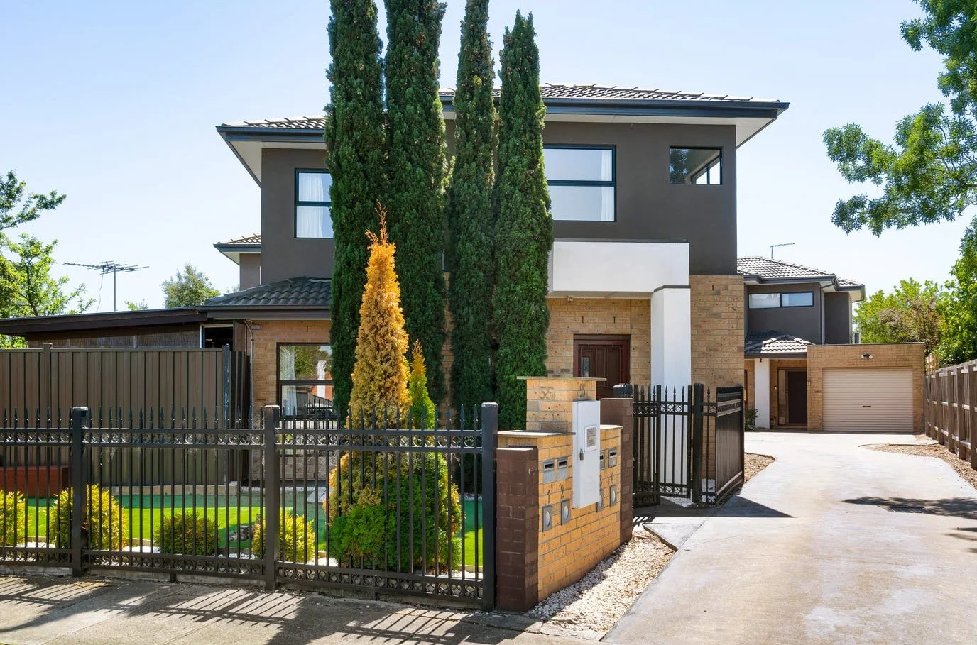 1/55 Emu Parade, Jacana VIC 3047