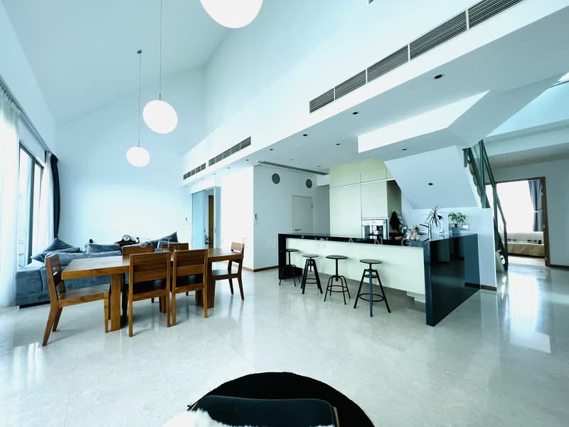 21 Holland Hill photo 3