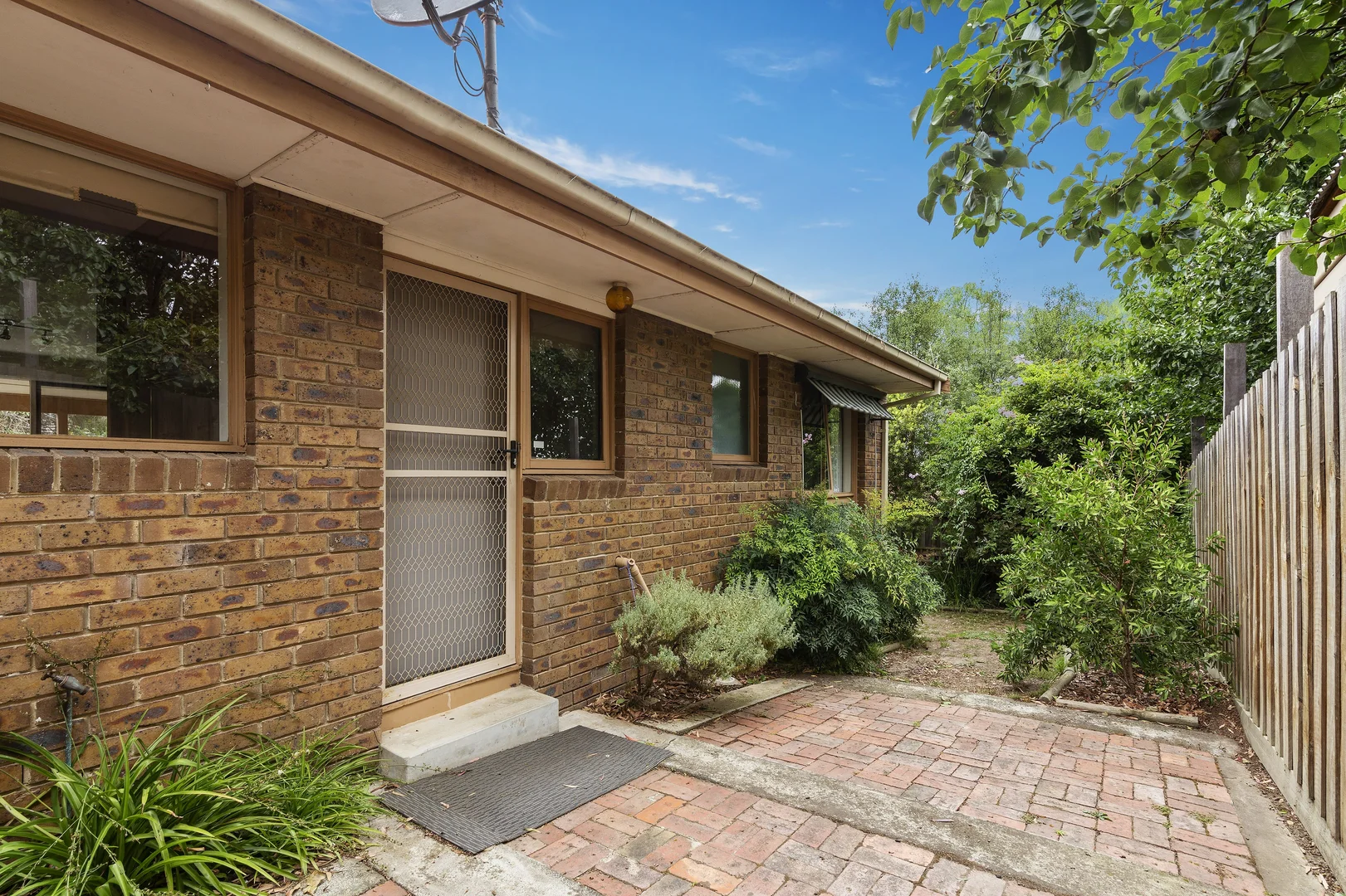 Additional image 2 of 3/17 Gladstone Road, Briar Hill VIC 3088