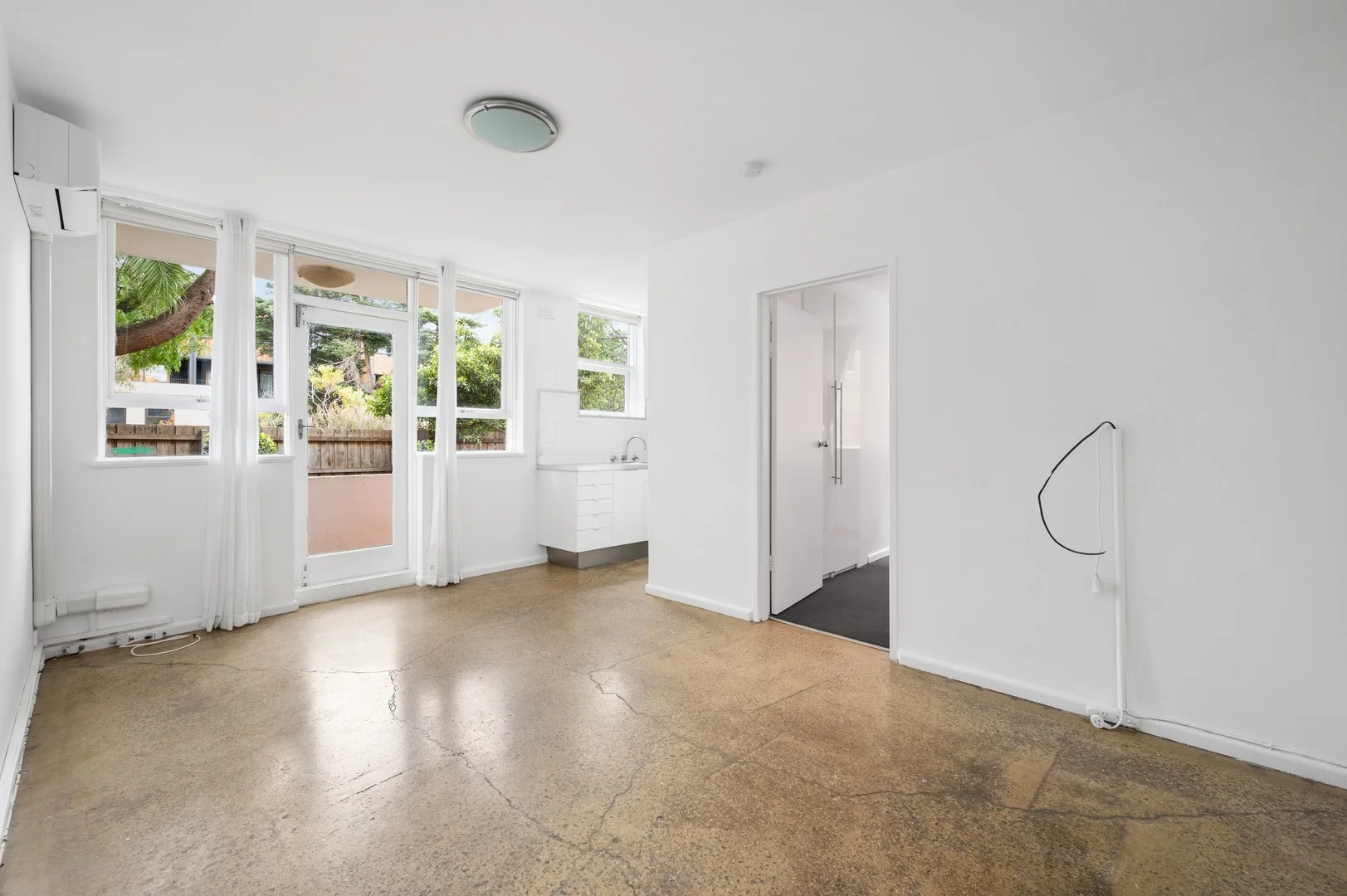 1/86 Ruskin Street, Elwood VIC 3184