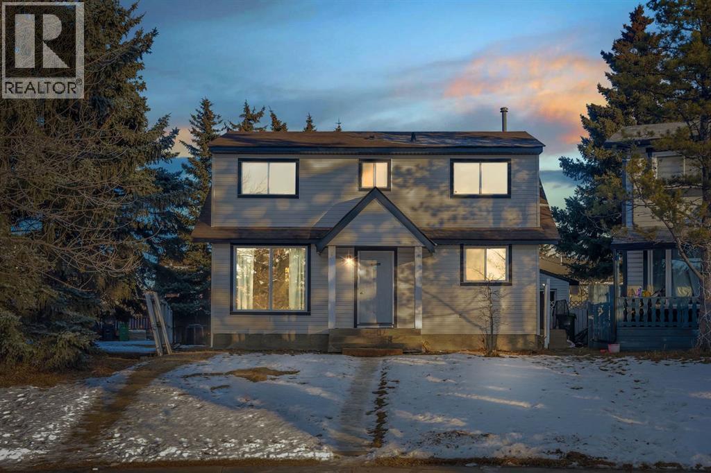 36 Falton Court NE