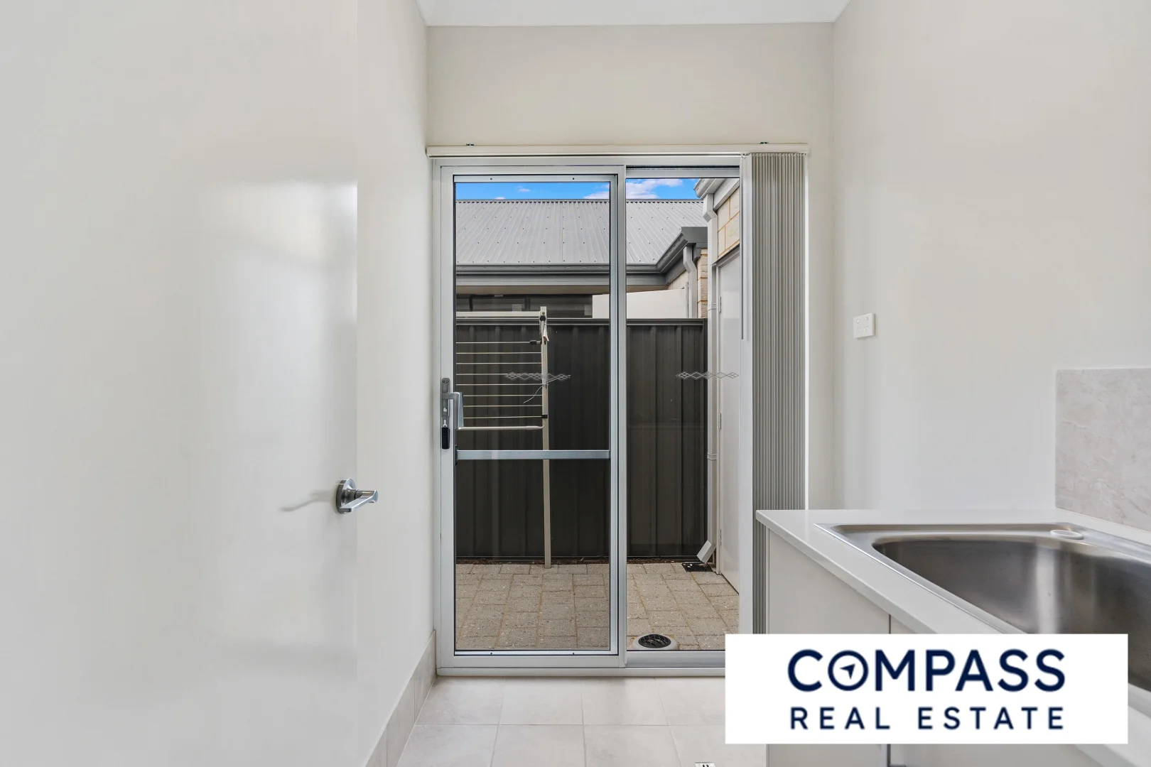Additional image 16 of 104 Dotterel Way, East Cannington WA 6107