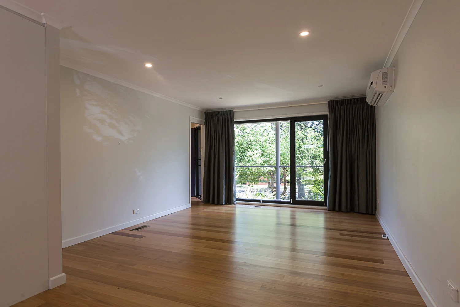 19 Discovery St, Red Hill ACT 2603 photo 5