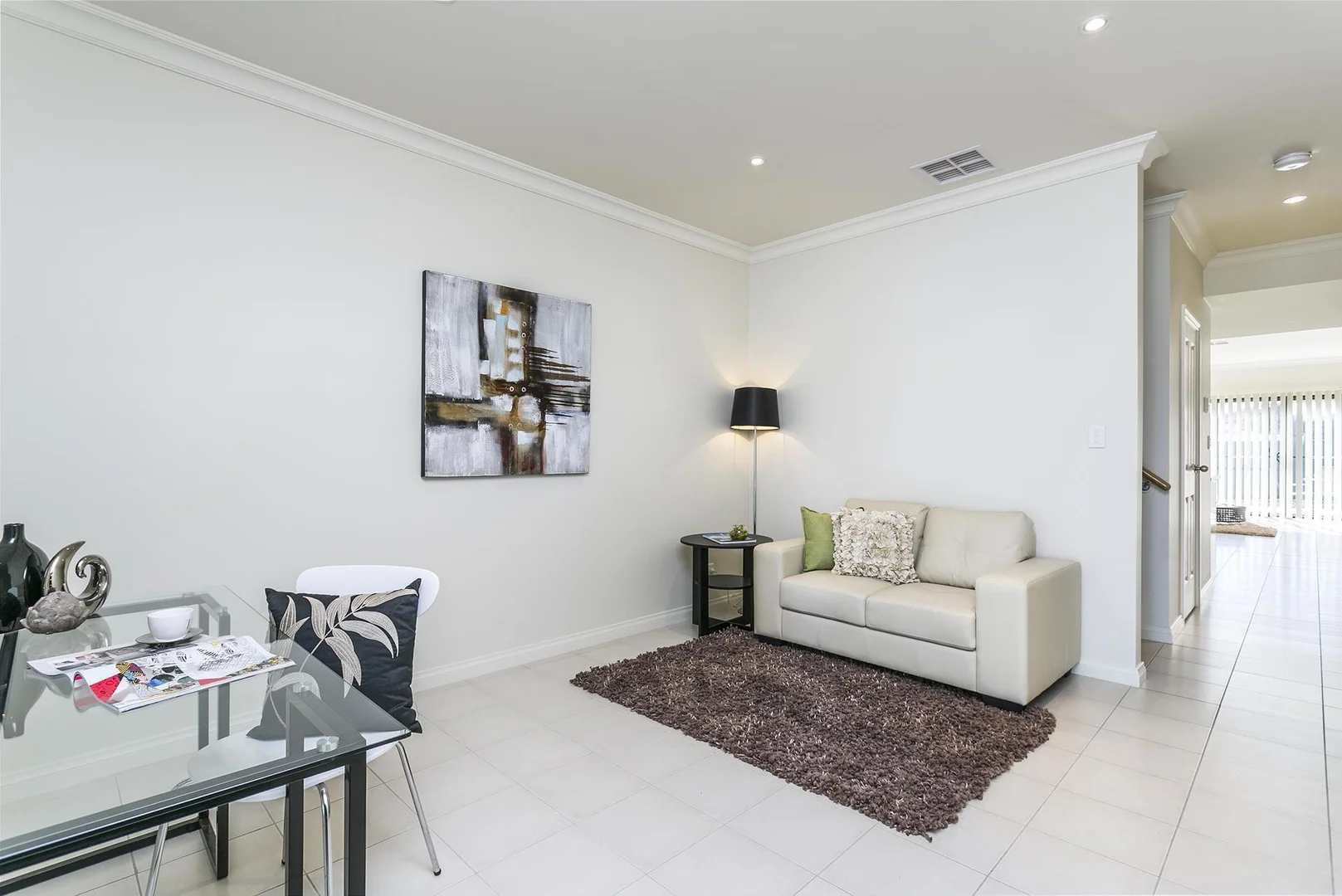2C Raggatt Crescent, Mitchell Park SA 5043 photo 2