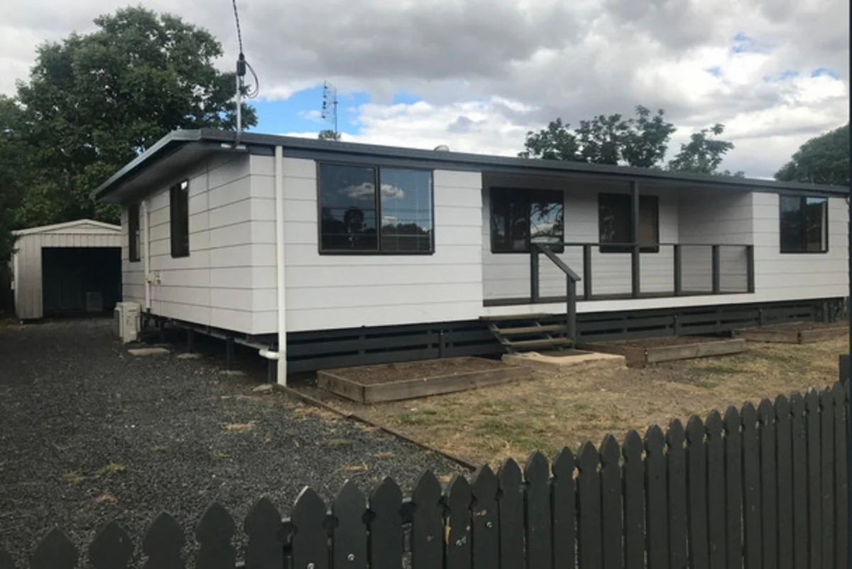 4 Mary Street, Dalby QLD 4405