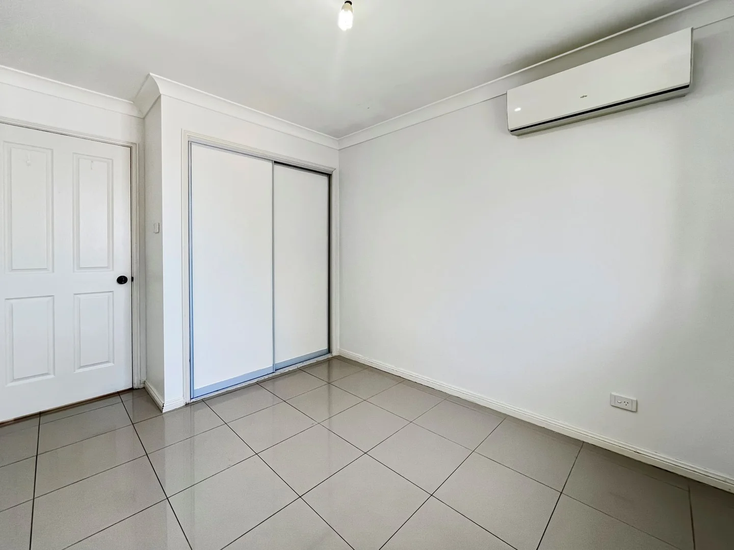Additional image 9 of 1 Bowden Close, Green Valley NSW 2168