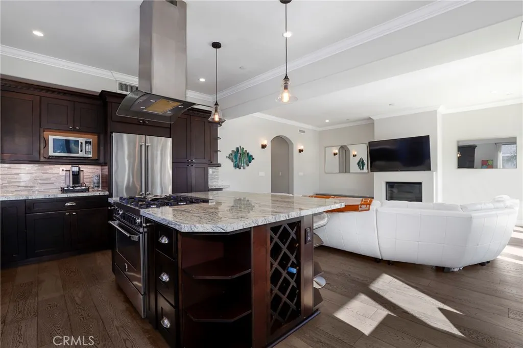 Additional image 52 of 1644 S Bentley Avenue Unit 401, Los Angeles, CA 90025