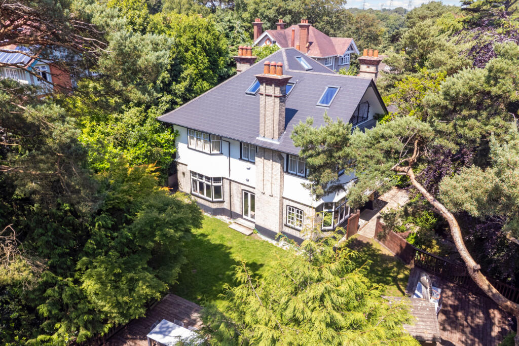 Brunstead Road, Branksome Gardens, Dorset, BH12