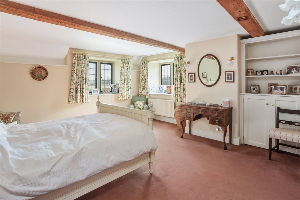 Additional image 8 of 6 bed detached house for saleMixbury, Brackley, Northamptonshire NN13