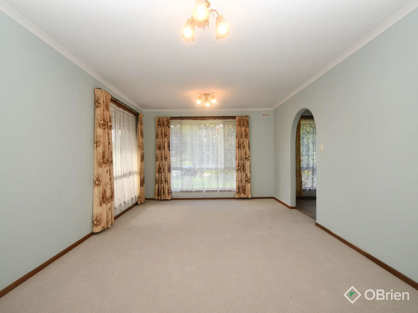 Additional image 5 of 4 Lindsay Court, Wy Yung VIC 3875