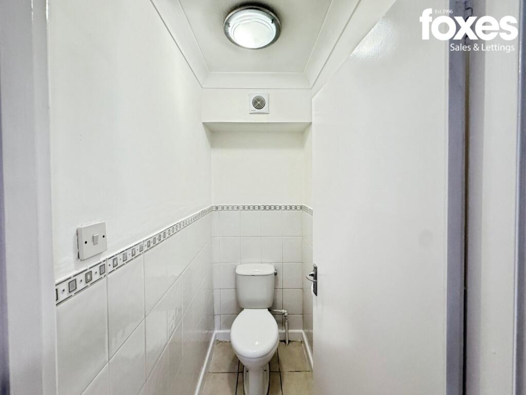 Additional image 15 of Flat 5, Sandown Court