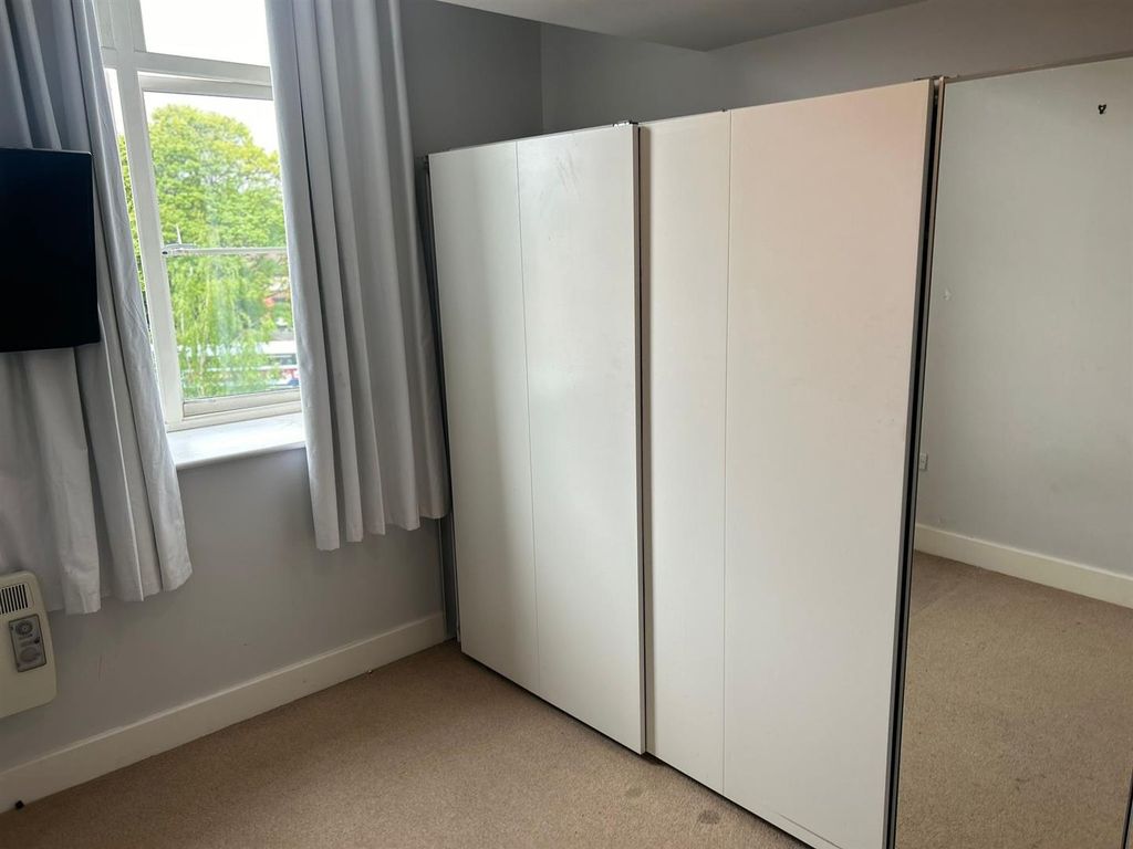 Additional image 5 of 2 bed flat for saleWinker Green Lodge, Armley, Leeds LS12