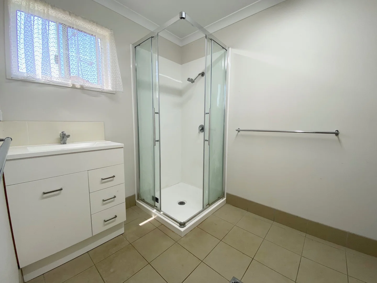 Additional image 8 of UNIT/29 Tinana Street, Tinana QLD 4650