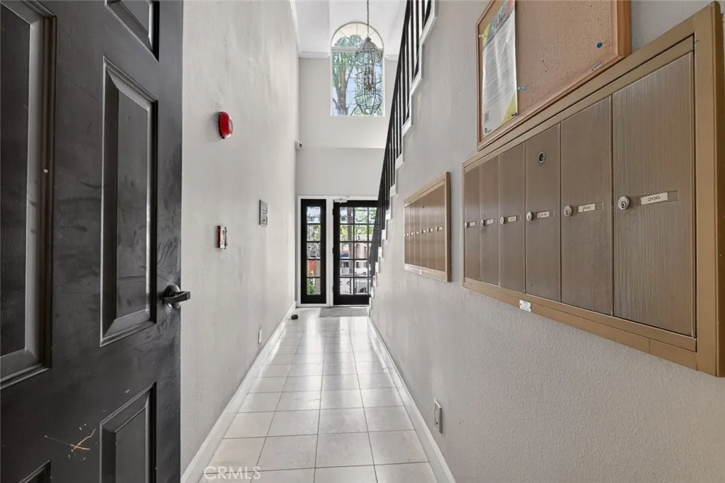 Additional image 90 of 612 N Columbus Avenue Unit 104, Glendale, CA 91203