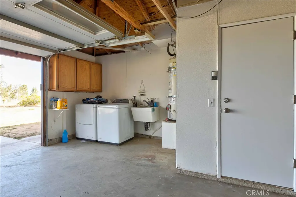 Additional image 10 of 9473 Juniper St, Apple Valley, CA 92308