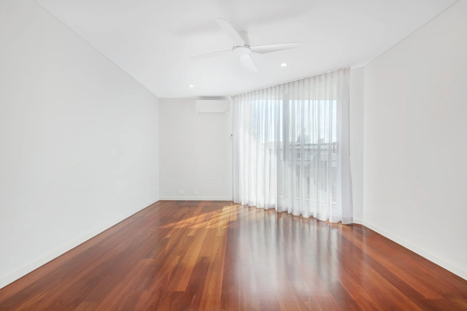 Additional image 3 of 15/1211 Pittwater Road, Collaroy NSW 2097