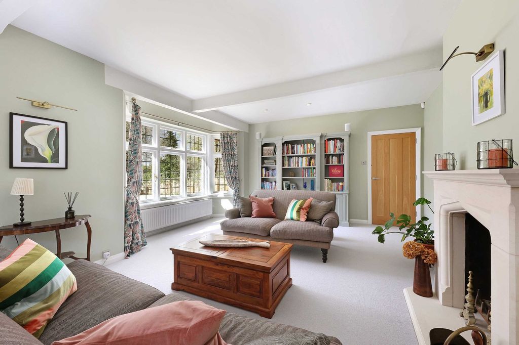 Additional image 8 of 5 bed detached house for saleWestfield Road, Beaconsfield HP9