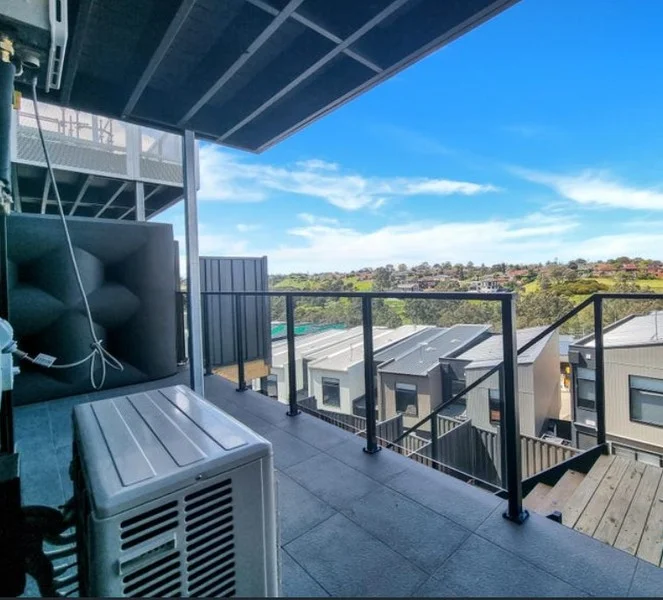 Additional image 12 of 7 Wattlebird Court, Sunshine North VIC 3020
