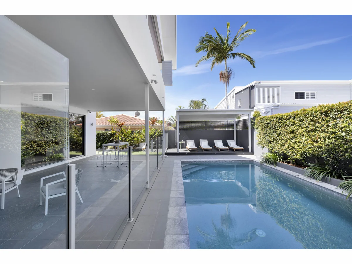 Additional image 2 of 9 Chant Street, Broadbeach Waters QLD 4218
