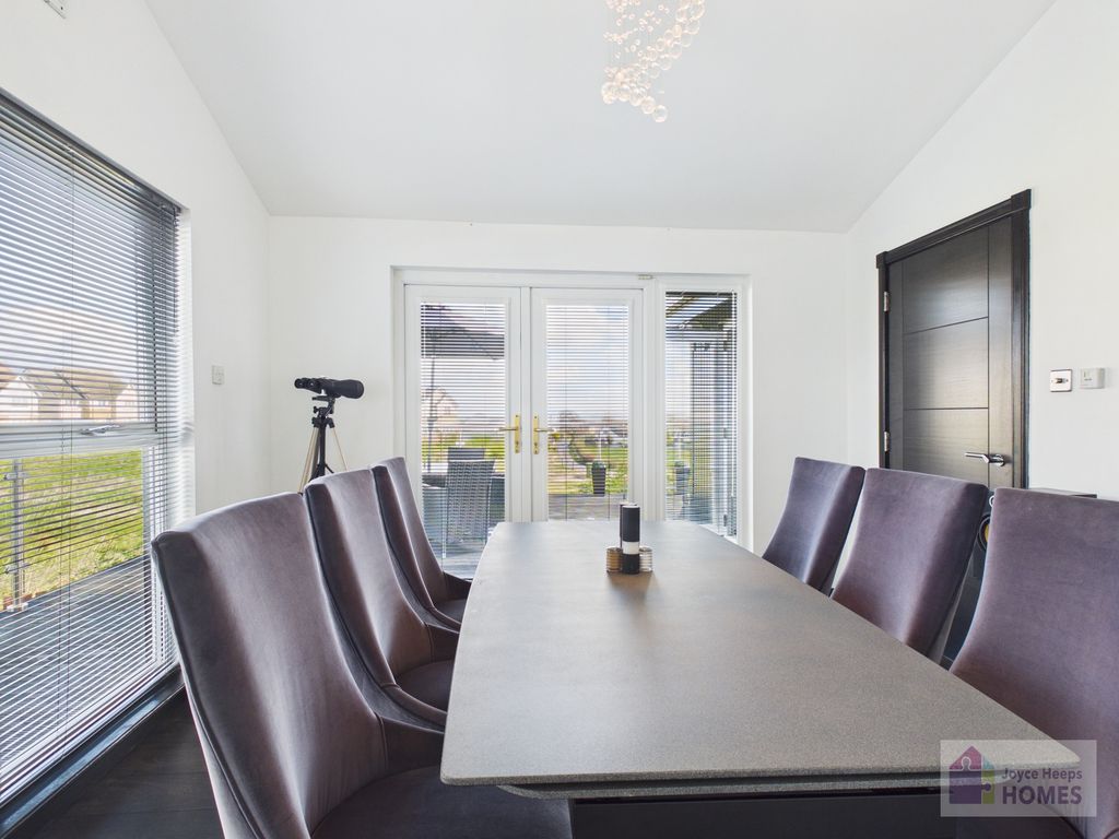 Additional image 15 of 5 bed detached house for saleGlasgow Road, Nerston, East Kilbride G74