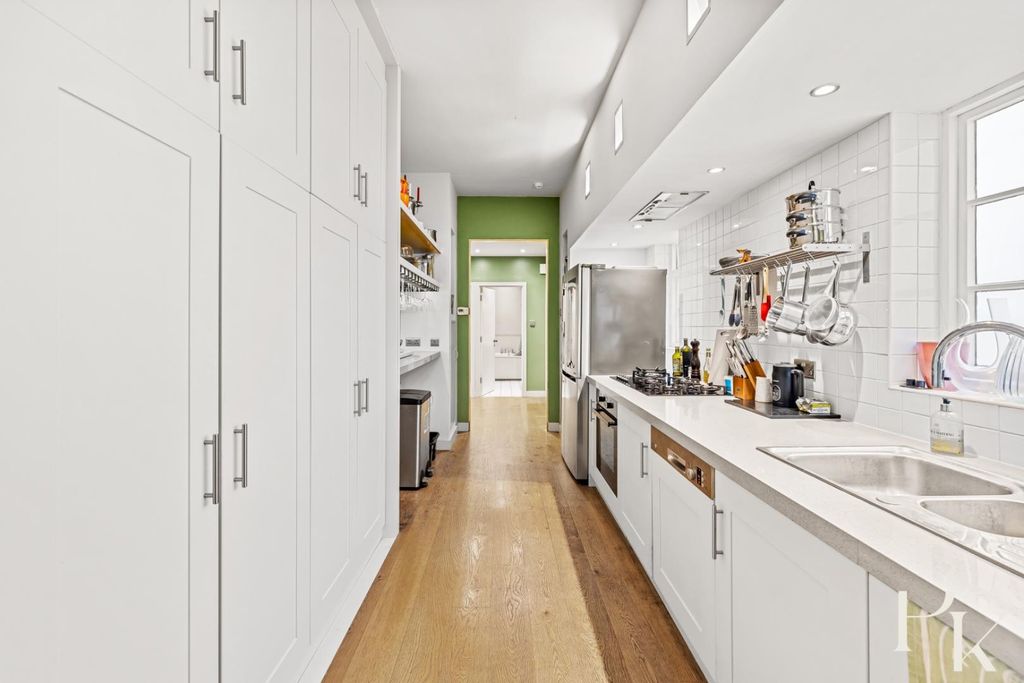 Additional image 18 of 2 bed flat for saleBrunswick Terrace, Hove BN3