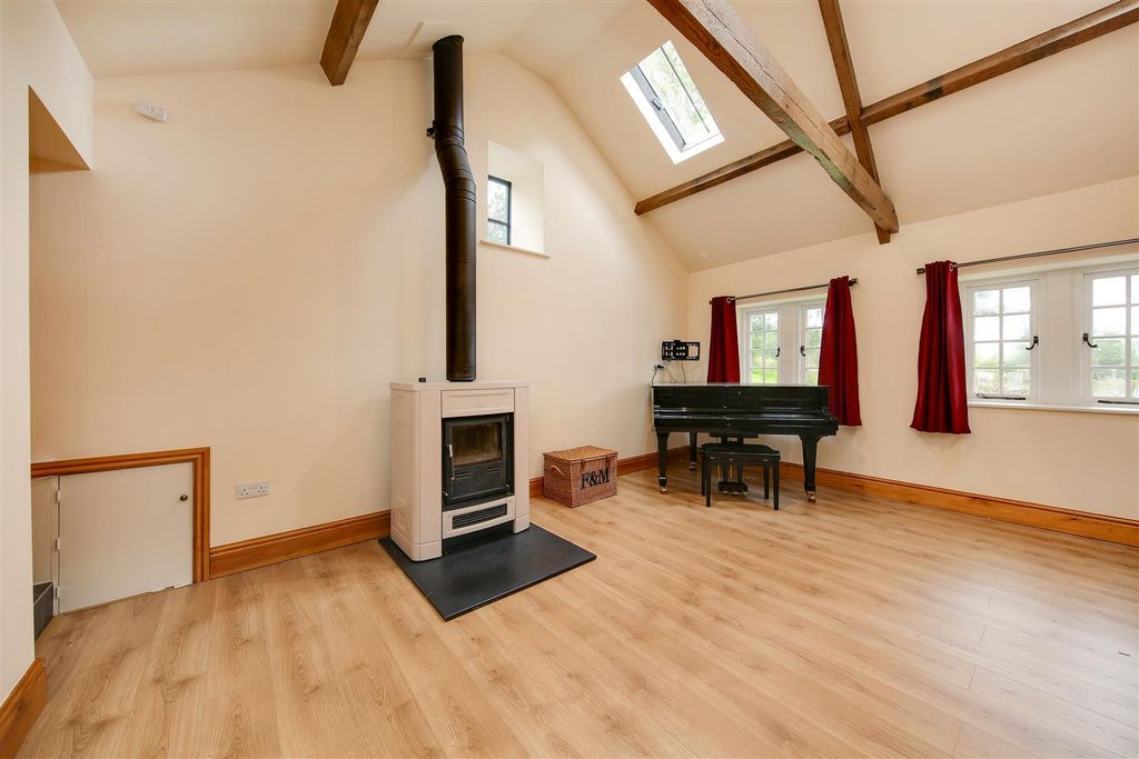Additional image 53 of 13 bed property for saleCuckoostone Grange Farm, Chesterfield Road Matlock Moor, Matlock DE4