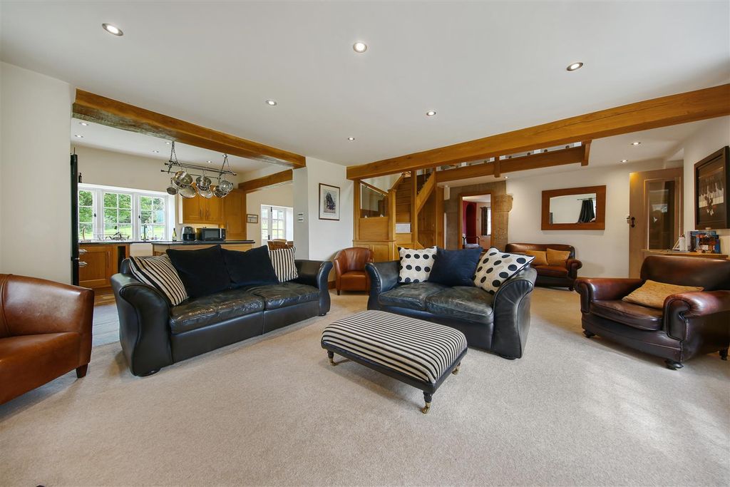 Additional image 4 of 13 bed property for saleCuckoostone Grange Farm, Chesterfield Road Matlock Moor, Matlock DE4