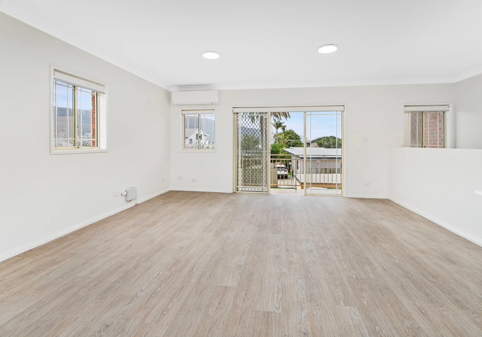 Additional image 3 of 2/40 Point St, Bulli NSW 2516