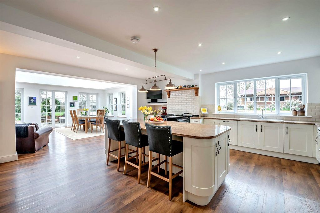 Additional image 4 of 6 bed detached house for saleEnborne Street, Enborne, Newbury, Berkshire RG20