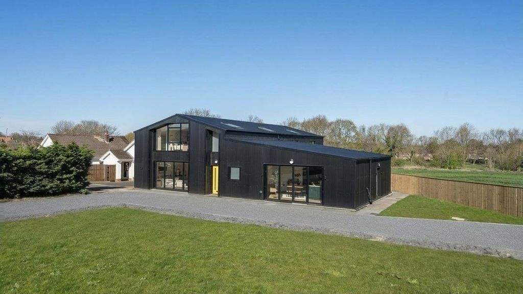 Additional image 17 of 6 bed detached house for saleThe Barn At Clickemin, Ponteland, Newcastle Upon Tyne NE20