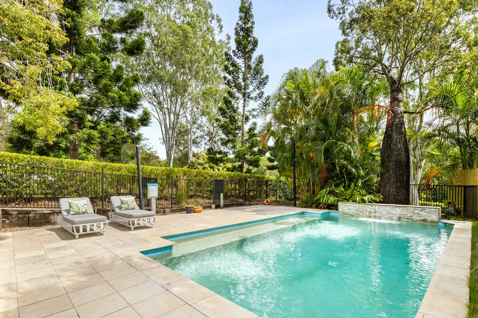 3 Tanja Court, Tallai QLD 4213