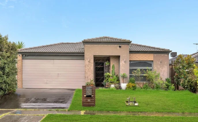 33 George Frederick Road, Cranbourne West VIC 3977