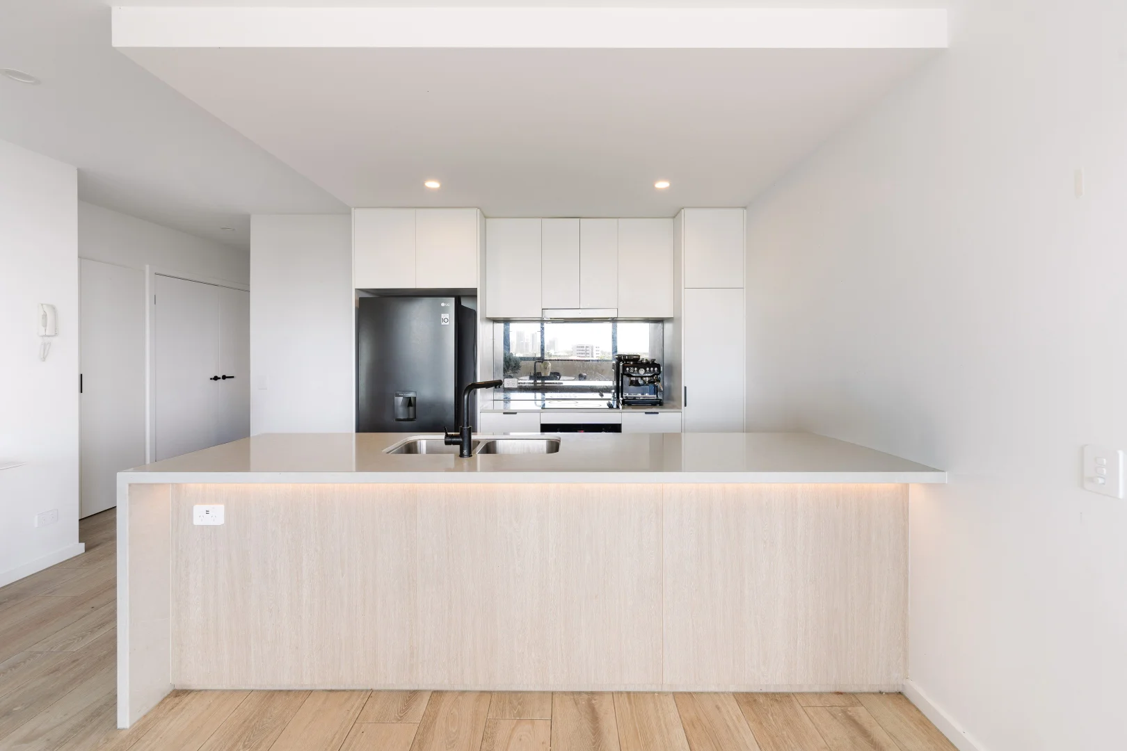 Additional image 7 of 603/256 Stanhill Drive, Chevron Island QLD 4217