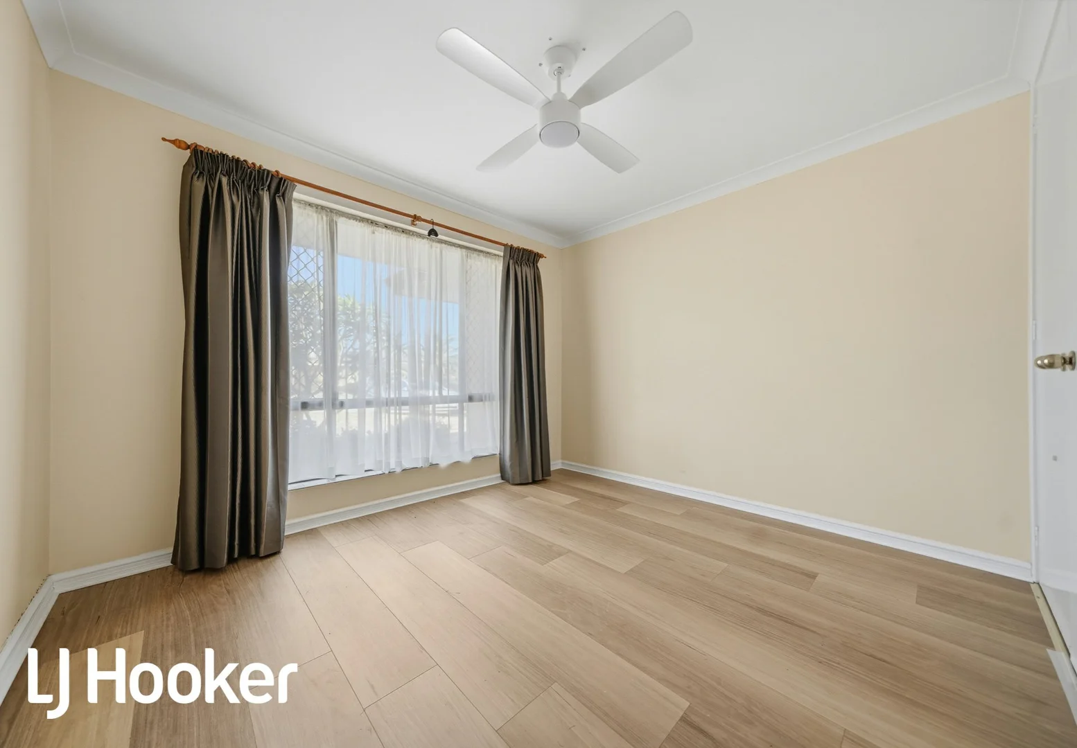 Additional image 10 of 70 Moorpark Avenue, Yanchep WA 6035