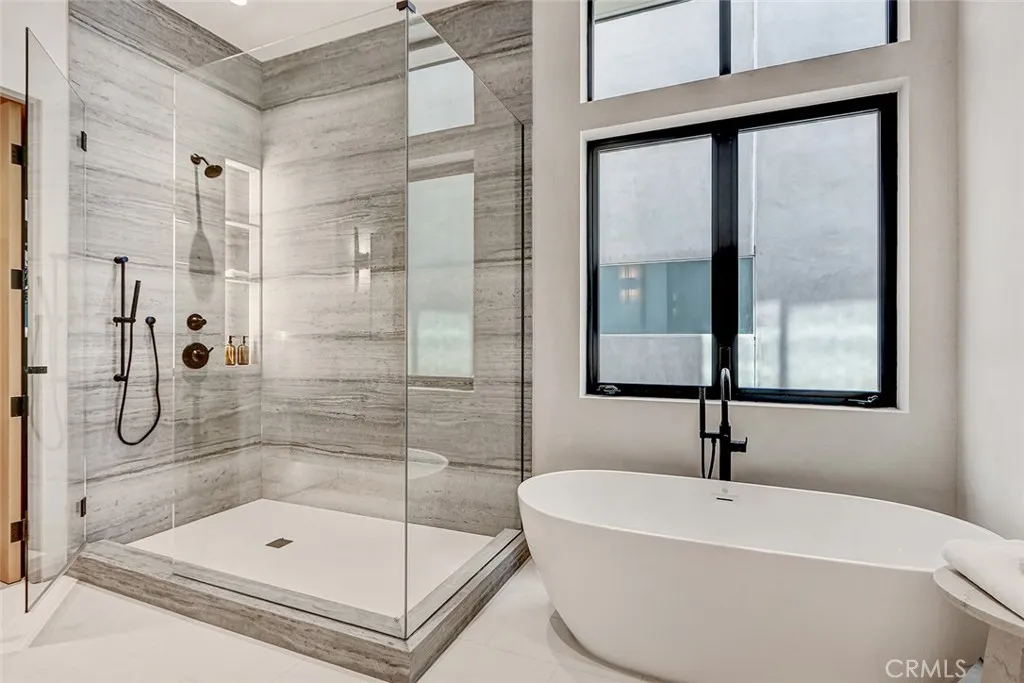 Additional image 6 of 1404 Manhattan Ave, Manhattan Beach, CA 90266