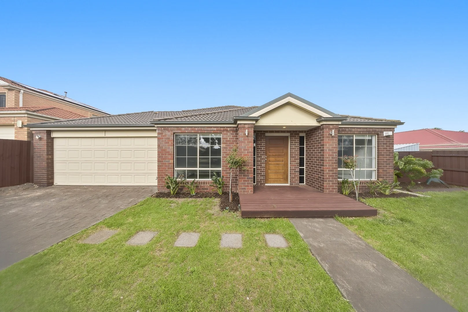 63 Central Parkway, Cranbourne West VIC 3977