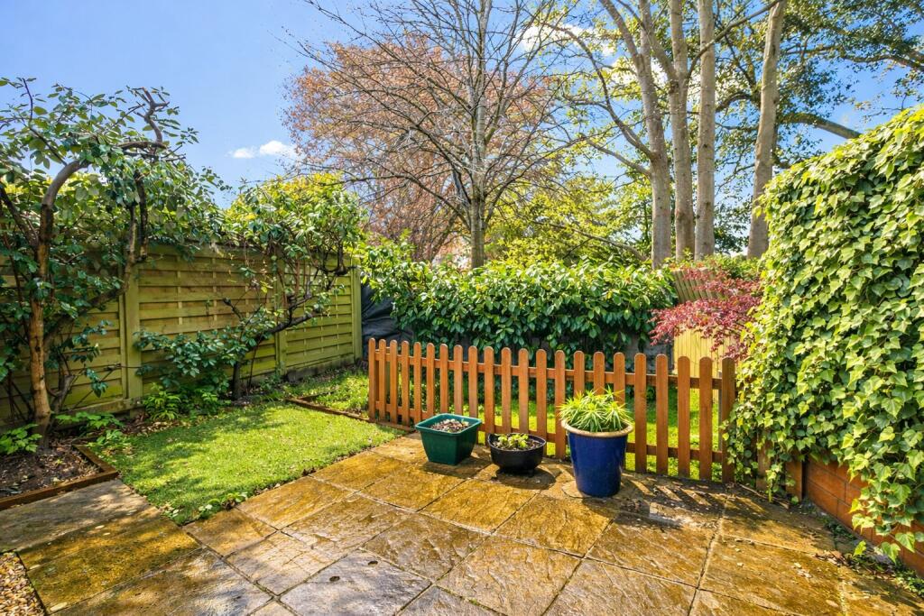 Alexandra Mews, Langdon Road, Parkstone  photo 4