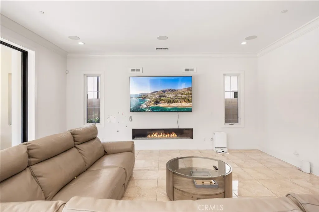Additional image 83 of 92 Interstellar, Irvine, CA 92618