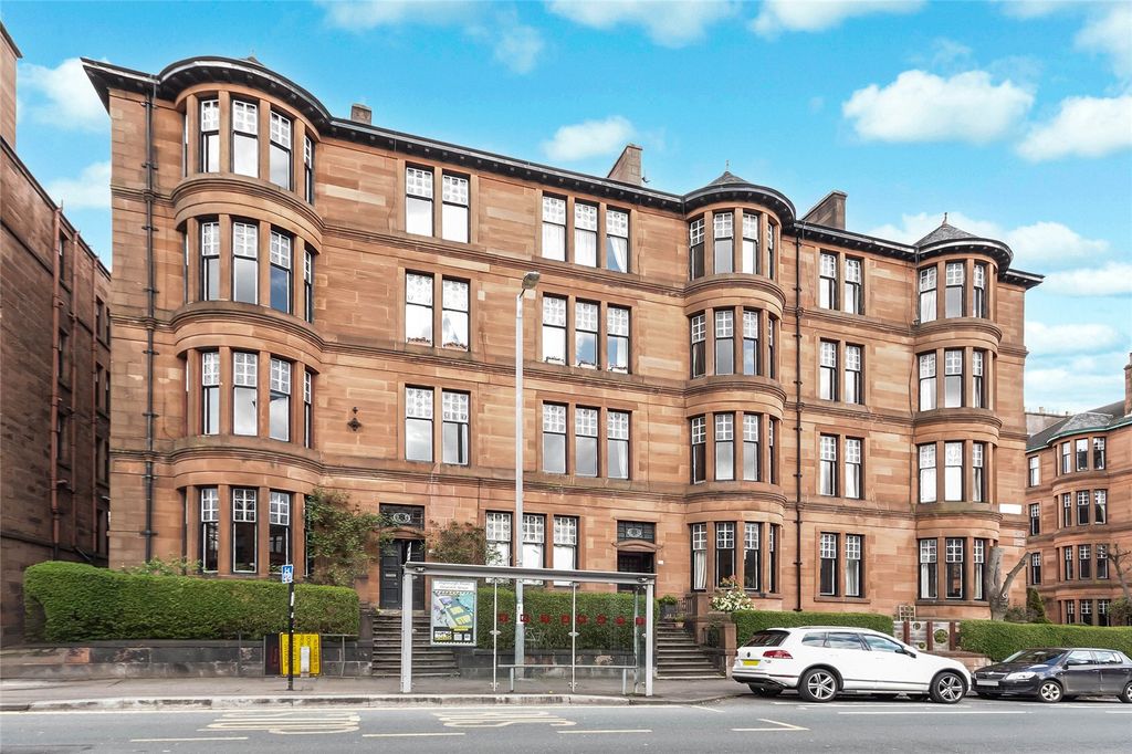 4 bed flat for saleHighburgh Road, Dowanhill, Glasgow G12