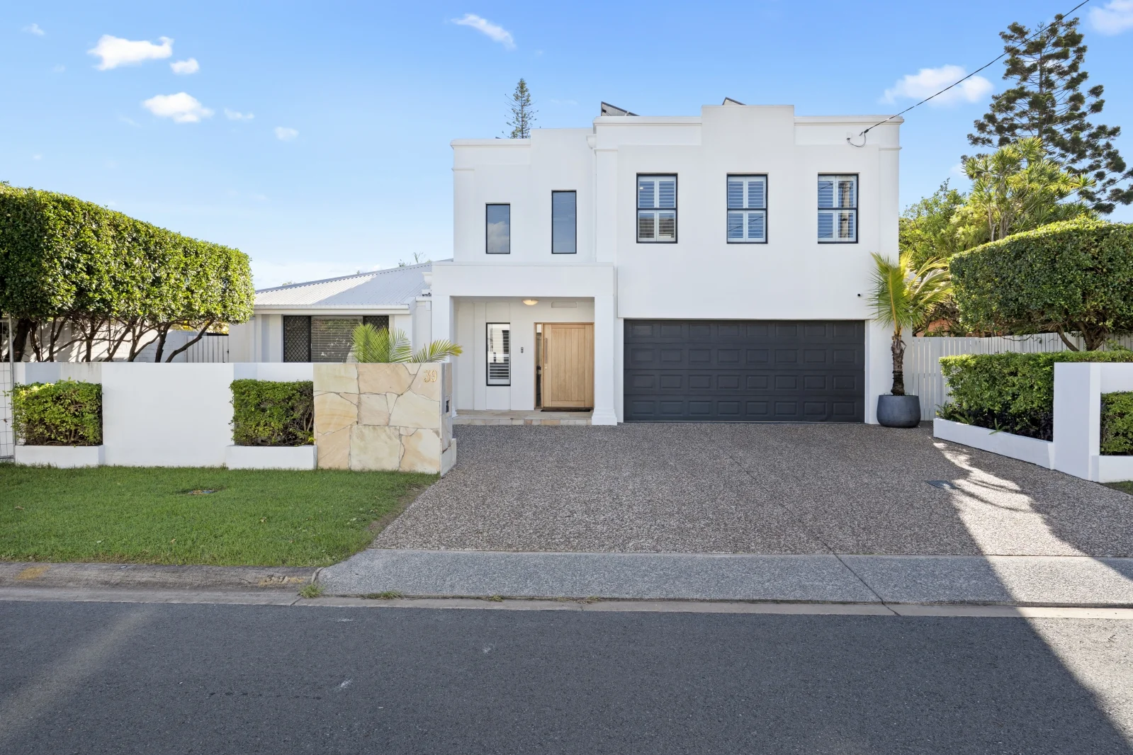 Additional image 12 of 39 Beverley Crescent, Broadbeach Waters QLD 4218