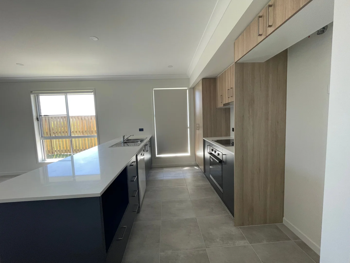 10 Esperance Avenue, Blacks Beach QLD 4740 photo 4