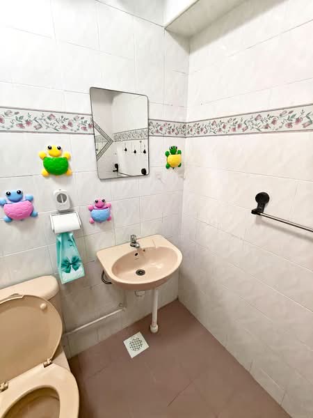 309 Canberra Road photo 4
