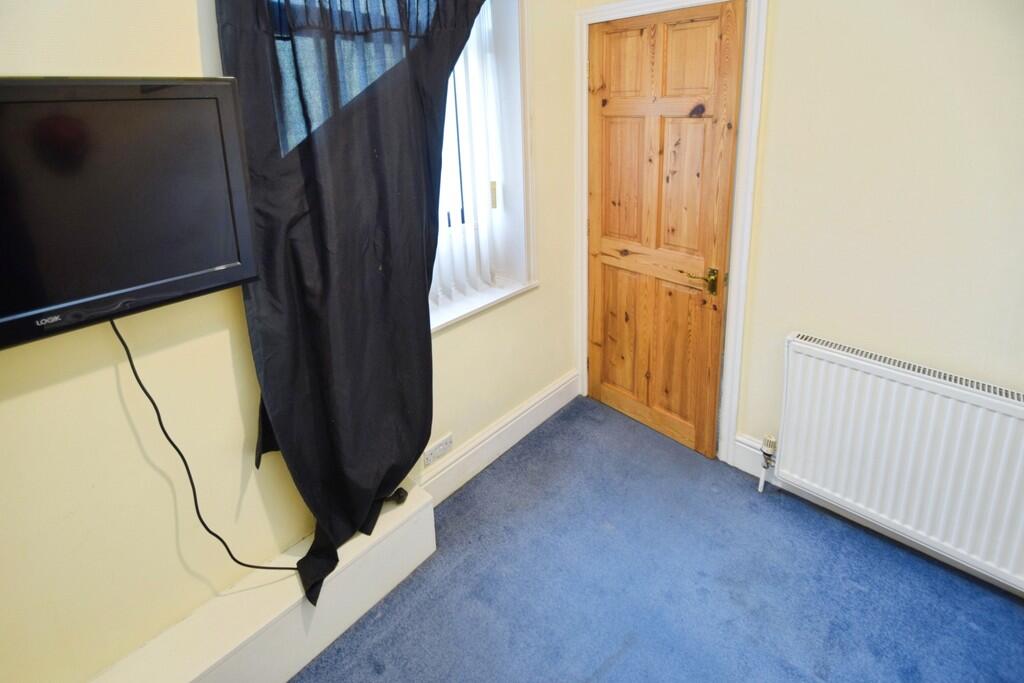 Additional image 10 of Cliffe Terrace, Hainworth
