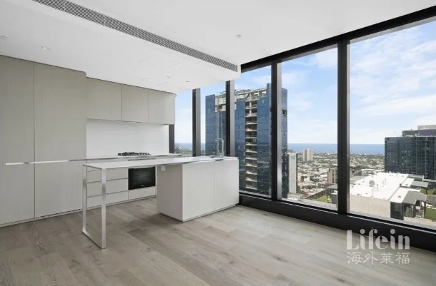 4X16/70, Southbank VIC 3006
