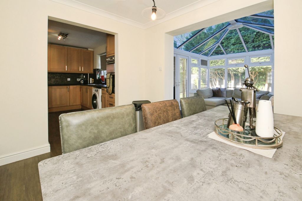 Additional image 14 of 3 bed detached house for saleAscot Drive, Peterborough PE1