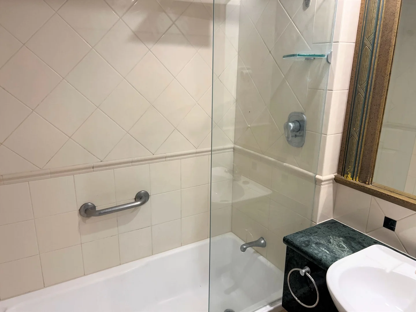 Additional image 5 of 206/25 Laycock St, Surfers Paradise QLD 4217